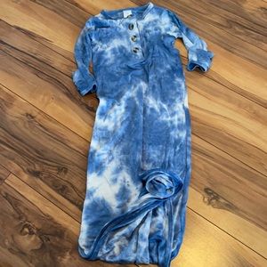 Lou Lou knotted gown